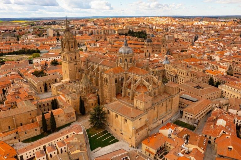 Aparecer es solo el principio en comunicación. En reformas, la confianza es lo que hace que te elijan.